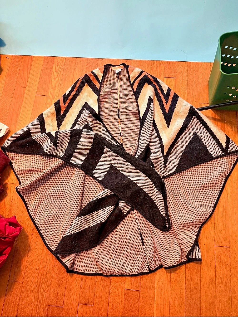 Mara Hoffman Knit Cape Sweater Size One Size Size Mutli Neutral Color (Ivory, N